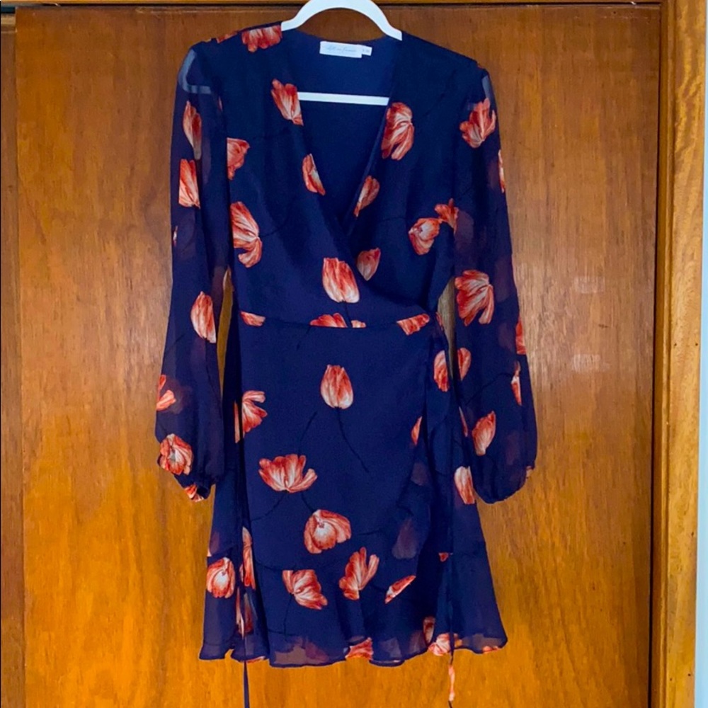 Long sleeve navy blue party dress with sleeves